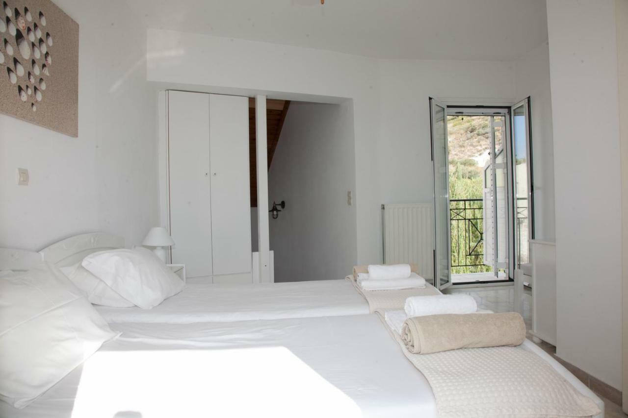 Cavaliere Houses Lixouri Buitenkant foto