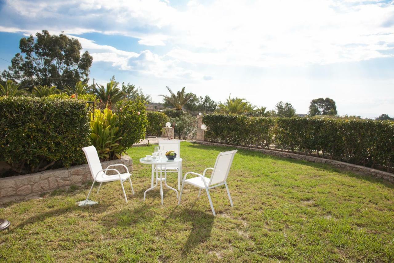 Cavaliere Houses Lixouri Buitenkant foto