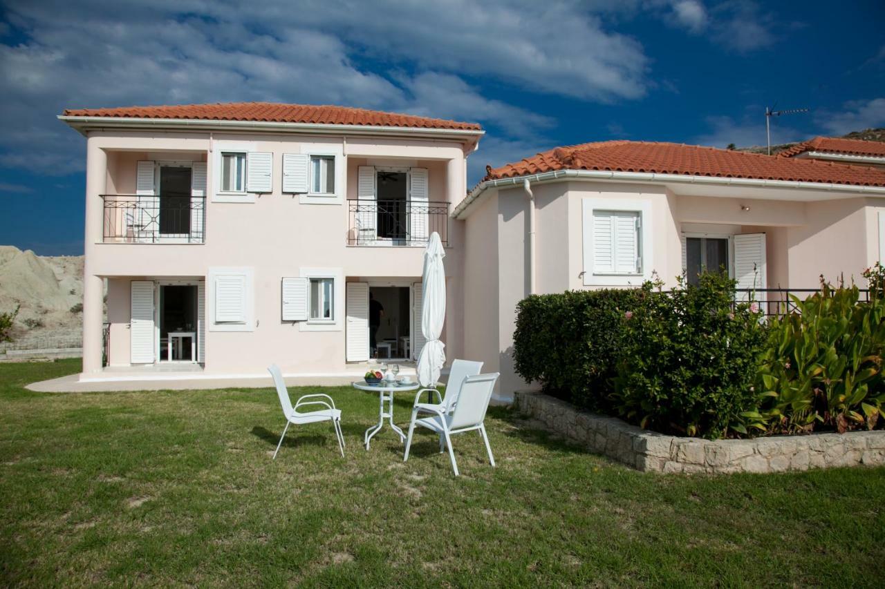 Cavaliere Houses Lixouri Buitenkant foto