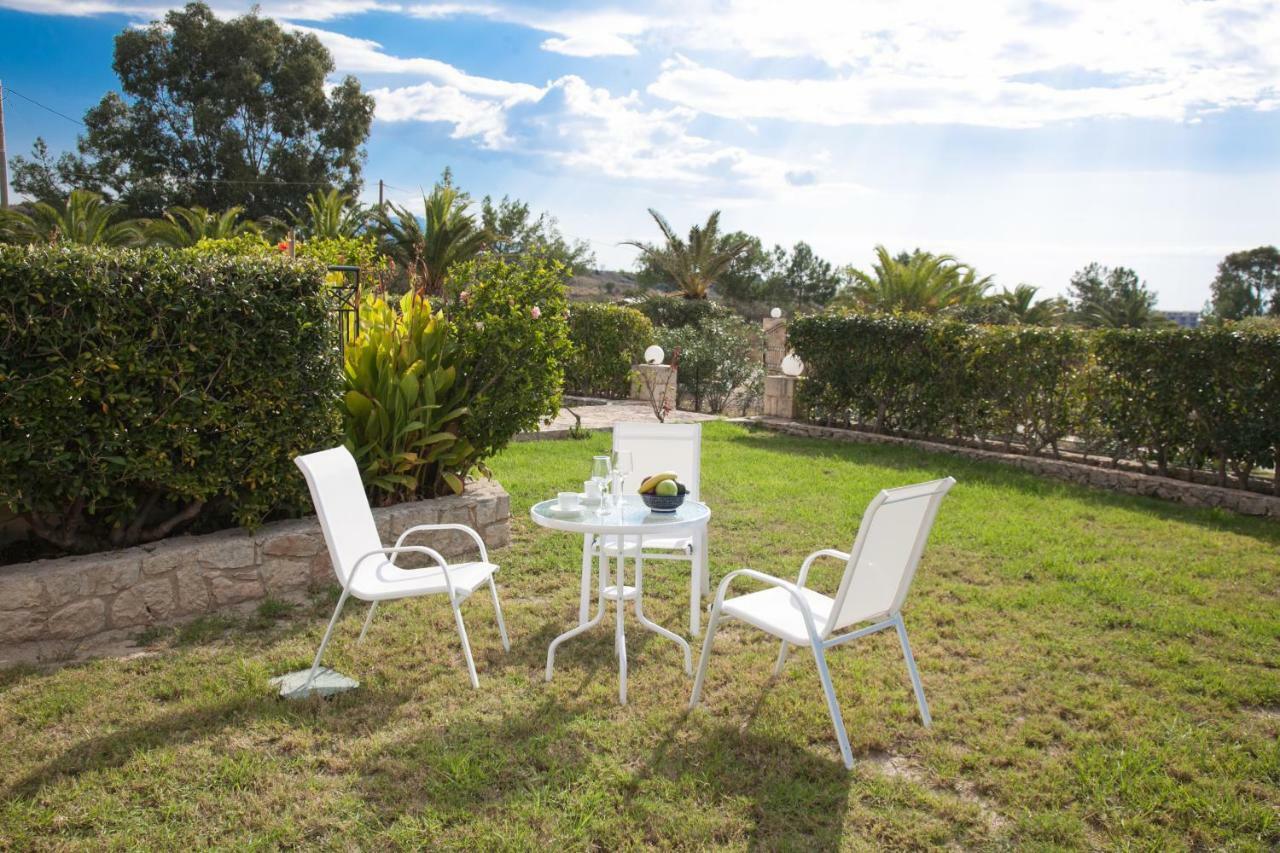 Cavaliere Houses Lixouri Buitenkant foto